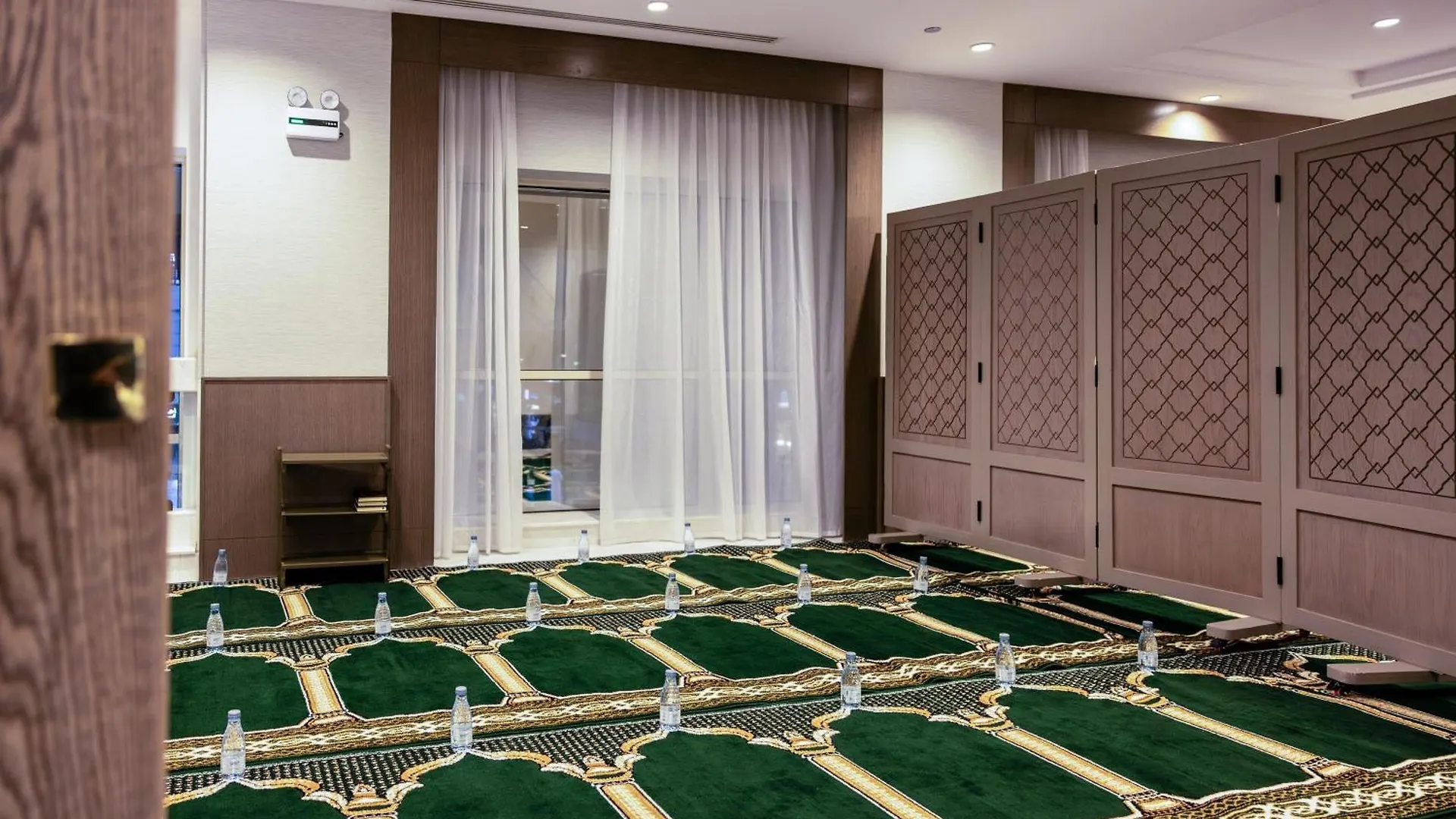 Maden Alrawda Otel Medine
