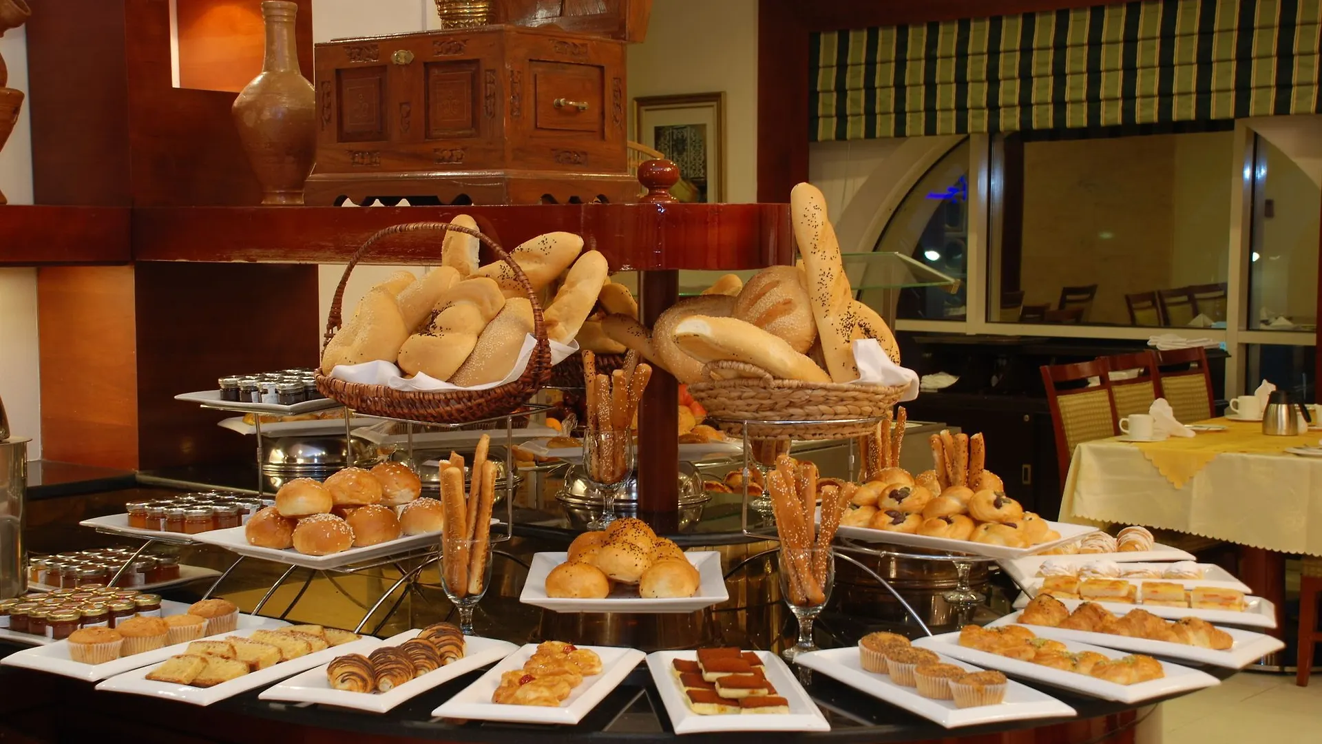 Maden Alrawda Otel Medine